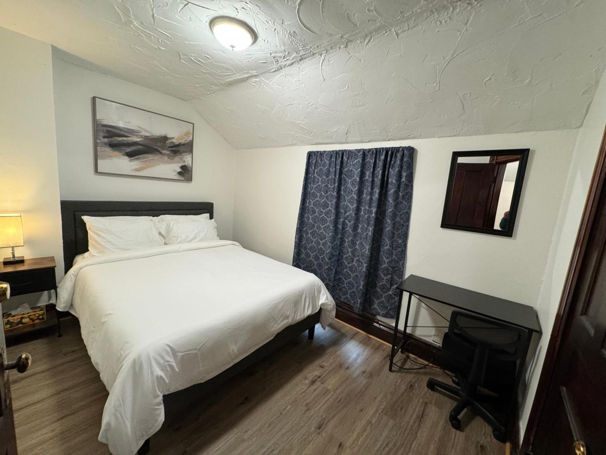 Comfy Getaway, 5 Bed, Sleeps 9, Walk To Falls! Niagara Falls Exterior foto