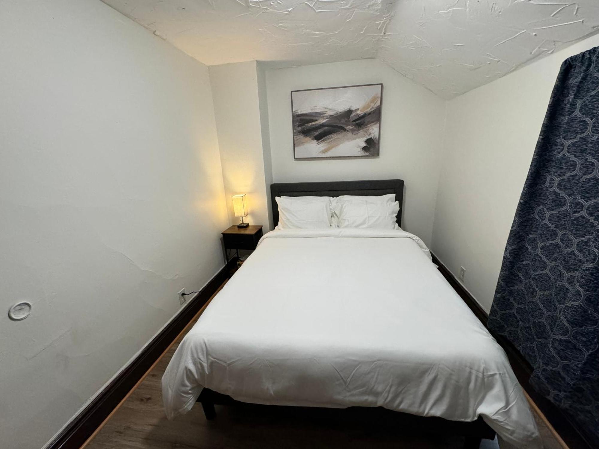 Comfy Getaway, 5 Bed, Sleeps 9, Walk To Falls! Niagara Falls Exterior foto
